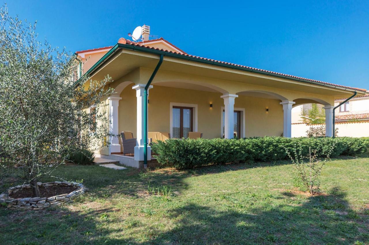 Villa Monique Vodnjan Esterno foto