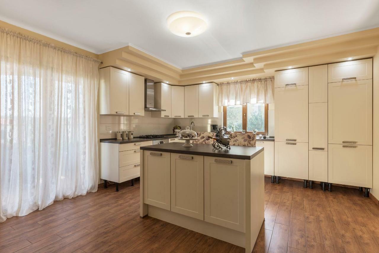Villa Monique Vodnjan Esterno foto