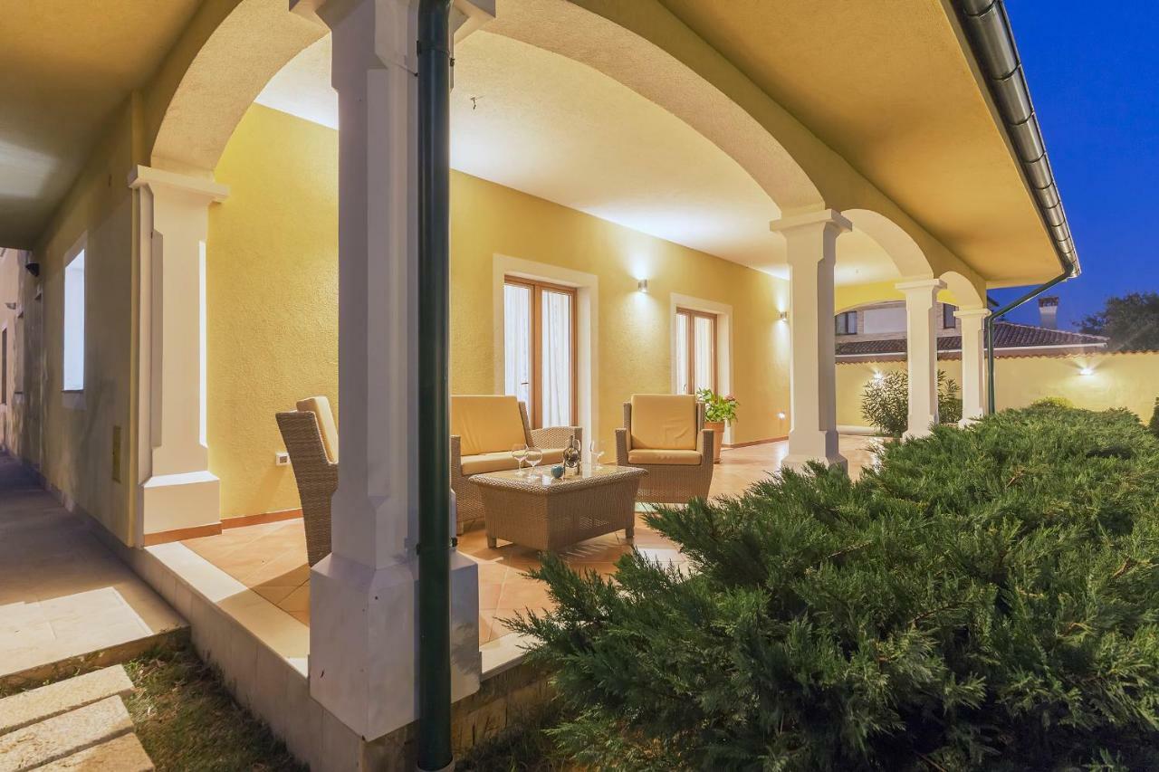 Villa Monique Vodnjan Esterno foto